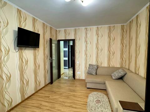 квартира за адресою Василя Симоненка вул., 5-А