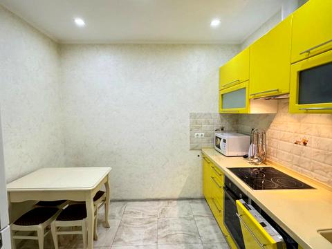 квартира за адресою Василя Симоненка вул., 5-А