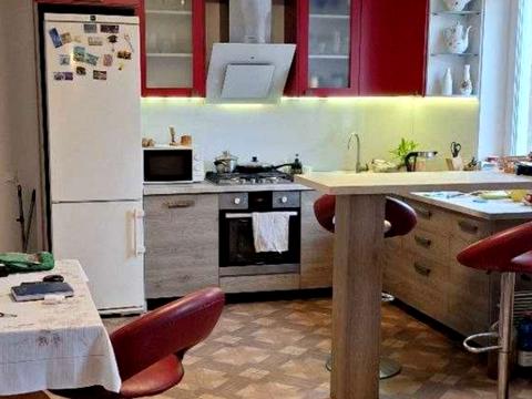 будинок за адресою Богатирська вул.