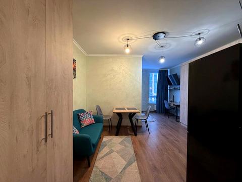 квартира за адресою Київ, Регенераторна вул., 4к2