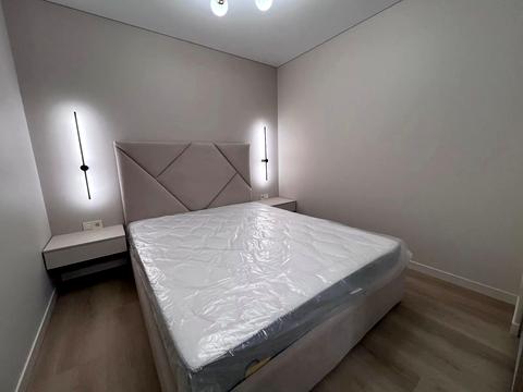 квартира за адресою Степана Бандери вул., 77-Б