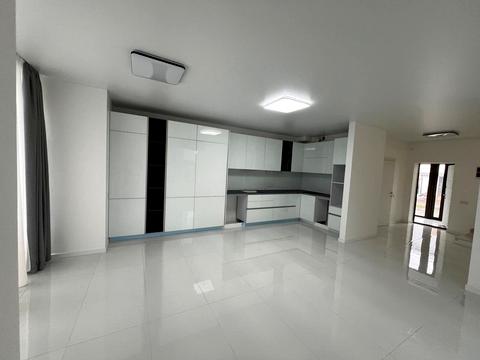 дом по адресу Боярська ул.