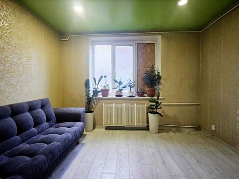 квартира за адресою Харків, Михайла Комарова вул. (Тархова), 1