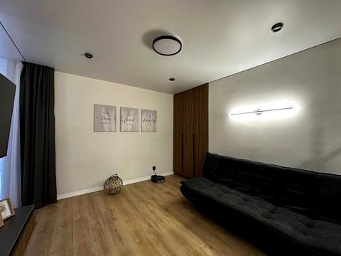 квартира по адресу Владимира Янева ул., 25