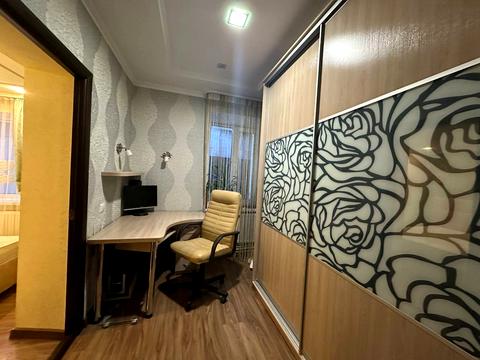 будинок за адресою Лялі Ратушної вул., 121