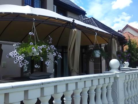 будинок за адресою Набережно-Дніпровська вул.