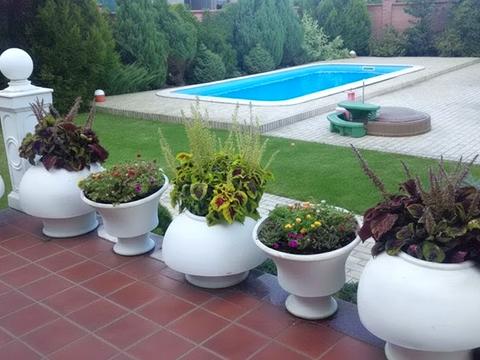 будинок за адресою Набережно-Дніпровська вул.