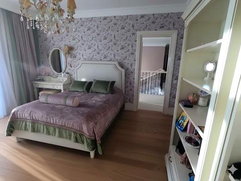 будинок за адресою Набережно-Дніпровська вул.