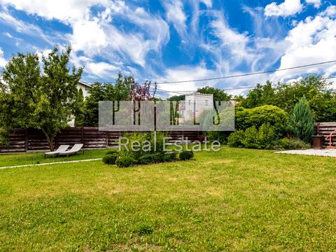 будинок за адресою Сонячна вул.