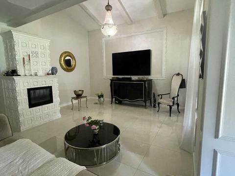 будинок за адресою Борова вул.