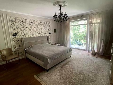 будинок за адресою Борова вул.