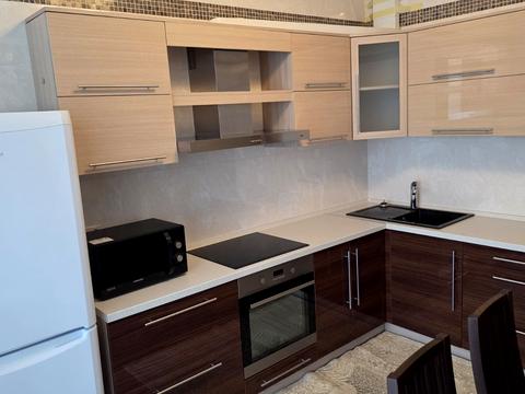 квартира за адресою Академіка Глушкова просп., 9-Г