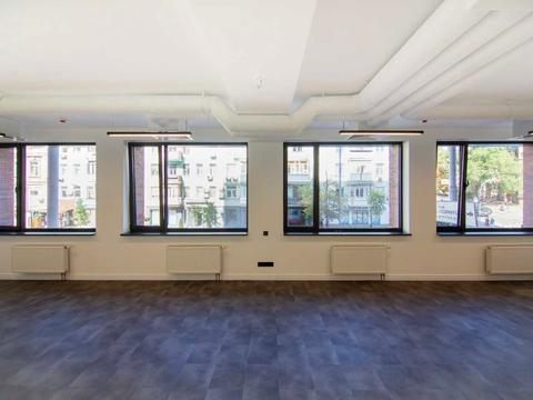 комерційна за адресою Саксаганського вул., 53/80