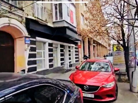 коммерческая по адресу Саксаганского ул., 102