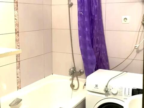 квартира за адресою Зоопаркова вул., 10