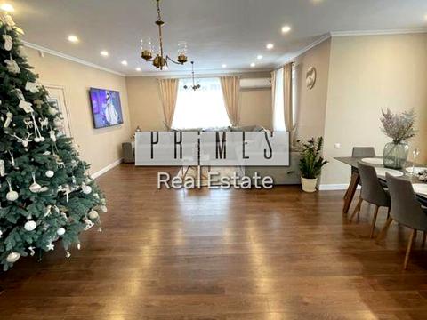 будинок за адресою с. Гатне, Академічна вул., 12