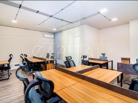 комерційна за адресою Джона Маккейна вул. (Івана Кудрі), 26