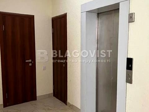 квартира за адресою Дмитра Луценка вул. (Крейсера "Аврора"), 2-Г