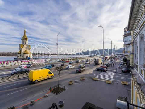 коммерческая по адресу Набережно-Крещатицкая ул., 19/21