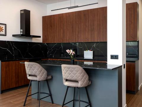 дом по адресу с. Вишенки, Європейська