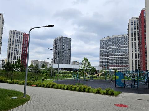 квартира за адресою Олександра Олеся вул., 10
