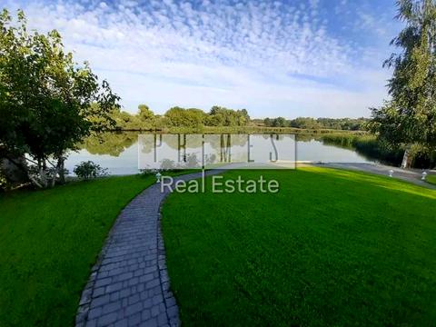 будинок за адресою Грушевського вул., 2