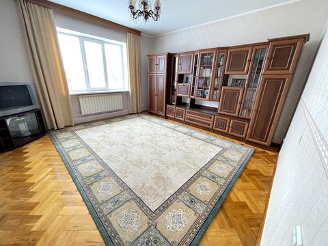 будинок за адресою Сонячна вул.