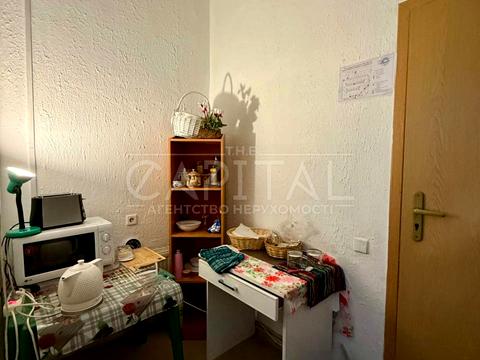 комерційна за адресою Дніпровська вул., 2