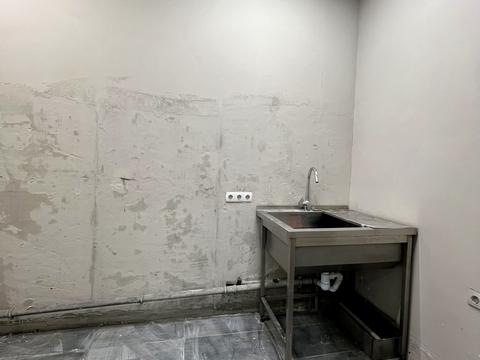 комерційна за адресою Боголюбова вул., 12