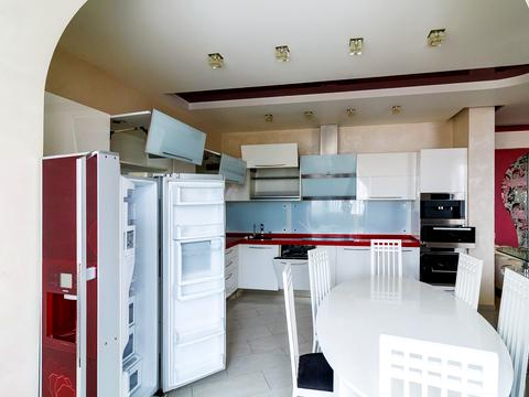 квартира за адресою В'ячеслава Чорновола вул., 2