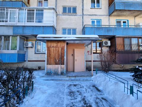 квартира за адресою Героїв полку "Азов" вул. (Маршала Малиновського), 25-Б