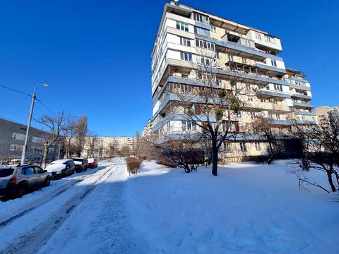 квартира за адресою Героїв полку "Азов" вул. (Маршала Малиновського), 25-Б