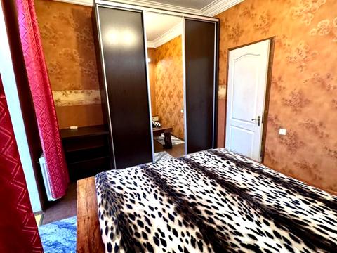 квартира за адресою Вокзальна пл. (Петровського), 2