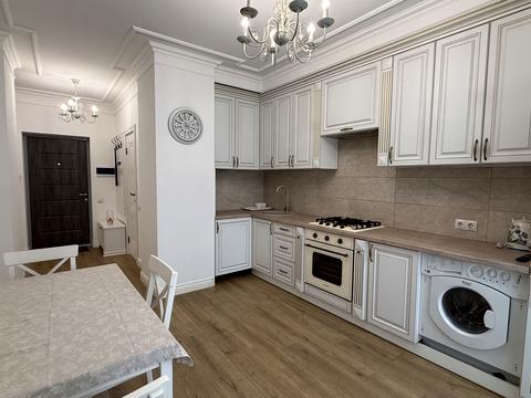 квартира за адресою Залізнична вул., 9