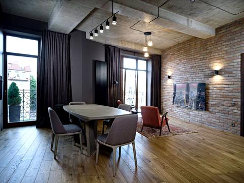 квартира за адресою Військовий узвіз, 13-А