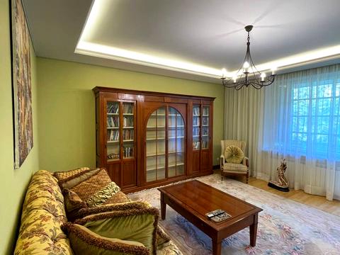 квартира по адресу Успенская ул. (Чичерина), 2