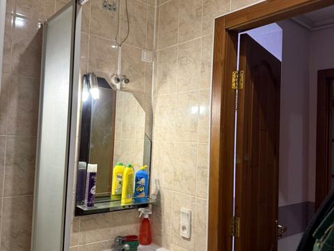 комерційна за адресою Павлівський майдан пл. (Рози Люксембург майдан), 5