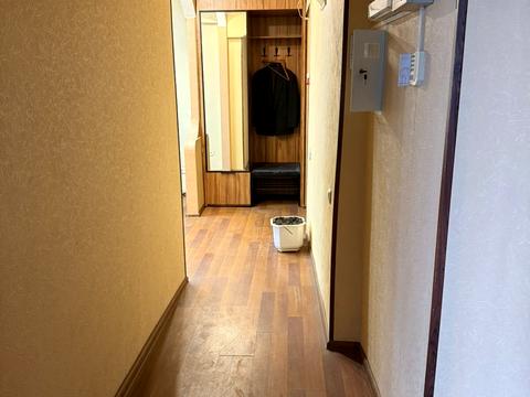 комерційна за адресою Павлівський майдан пл. (Рози Люксембург майдан), 5