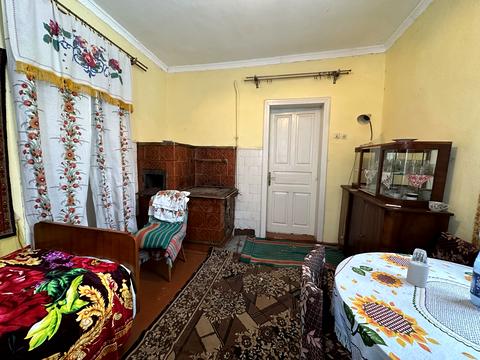 будинок за адресою Михайла Грушевського вул.