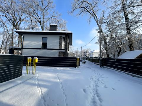 будинок за адресою Академіка Ромоданова вул. (Льва Толстого)
