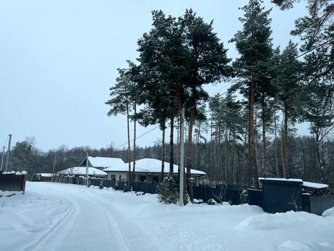 участок по адресу Лобановського