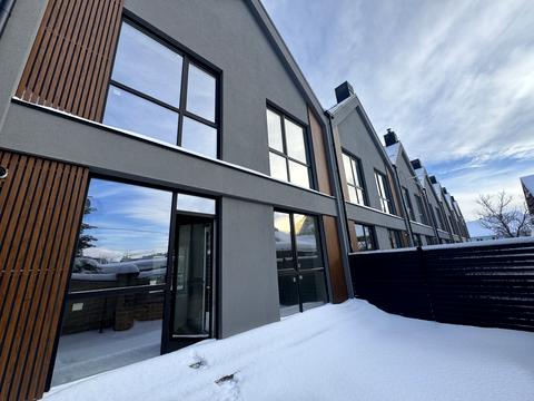 дом по адресу Евгения Патона ул.