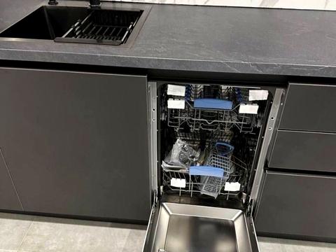 квартира за адресою Михайла Бойчука вул. (Кіквідзе), 41-Б