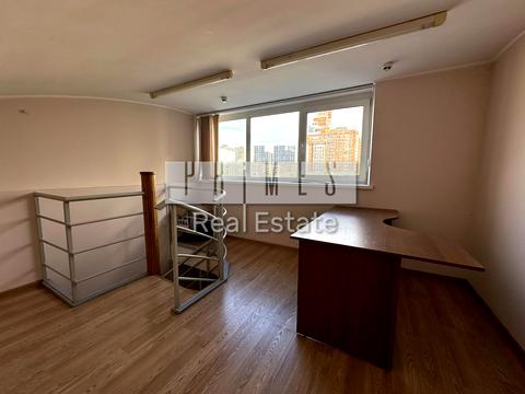 комерційна за адресою Антоновича вул., 157