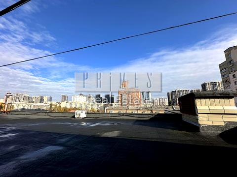 комерційна за адресою Антоновича вул., 157