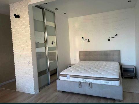 квартира за адресою Академіка Глушкова просп., 9-Д