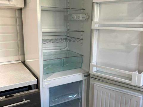 квартира за адресою Академіка Глушкова просп., 9-Д