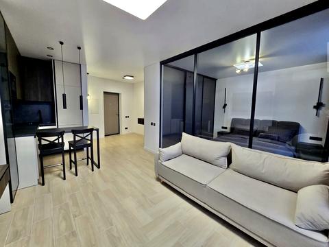 квартира за адресою Причальна вул., 10