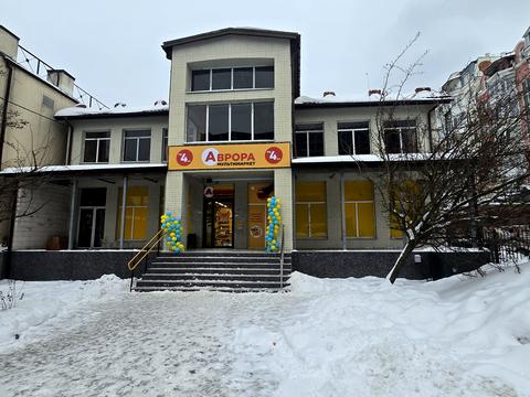 комерційна за адресою Київ, Верхній Вал вул., 30к