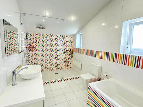 будинок за адресою Святищенська вул.